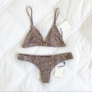 ❌SOLD❌NWT Brown Snake Set